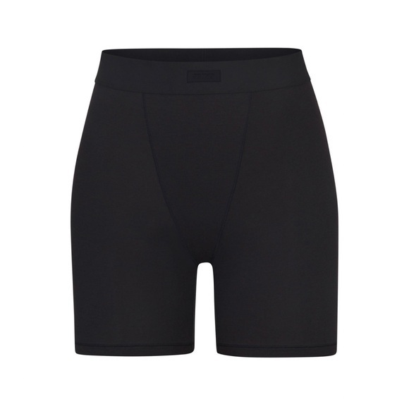 skims boyfriend boxer - Picture 1 of 3